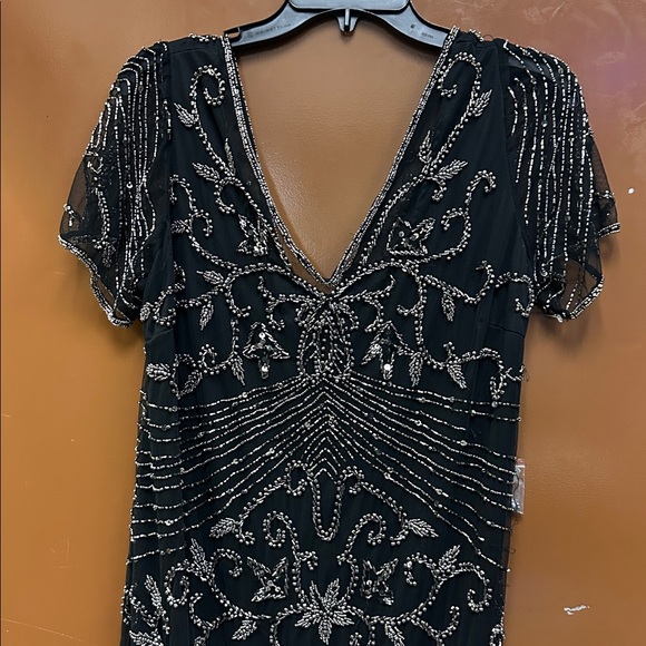 Pisarro Nights Beaded Mesh Column Gown Dress Size 18 - Picture 4 of 11